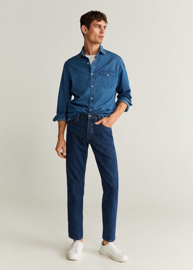 Jean avec chemise bleue pour homme