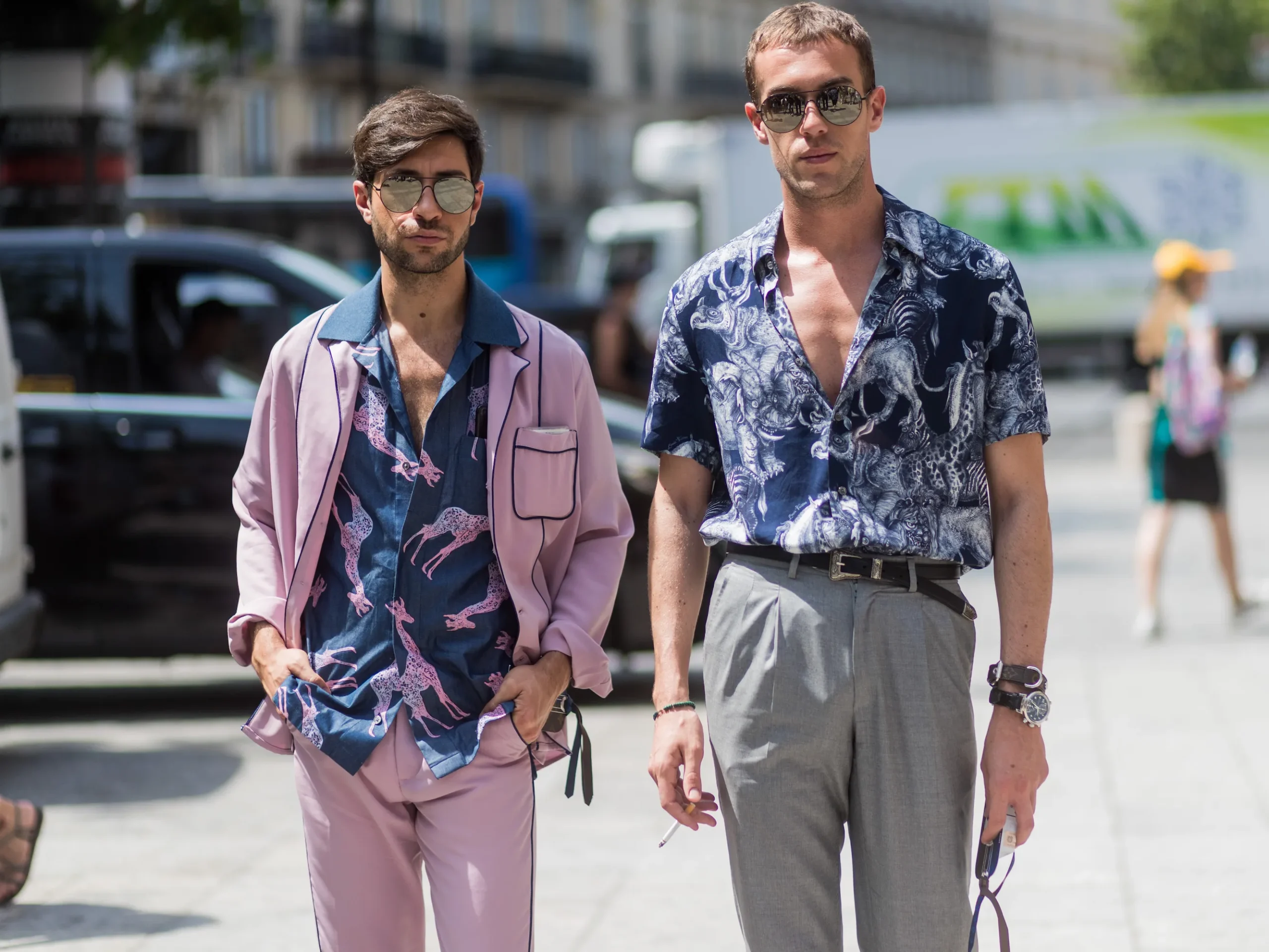 Chemise courte avec pantalon habillé